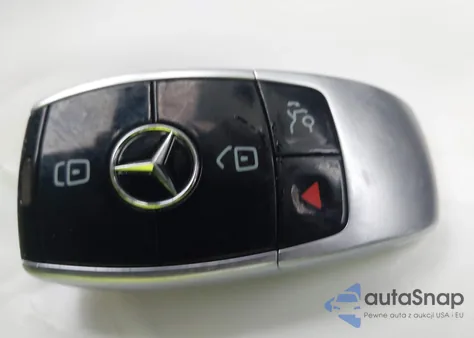 2018 Mercedes-Benz E 300 from USA, damaged, VIN WDDZF4JB7JA488409